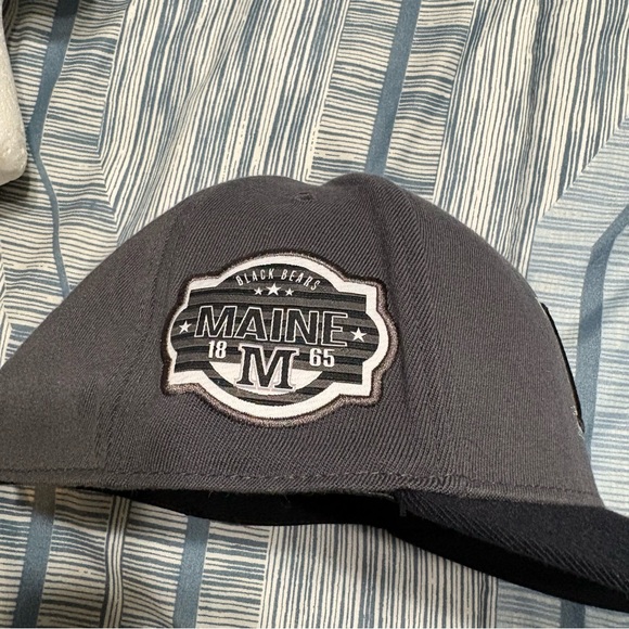 Maine Black Bears Men’s Baseball Cap - Picture 3 of 5